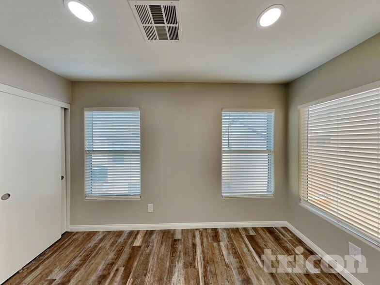 Building Photo - 102 Health Aster Ct