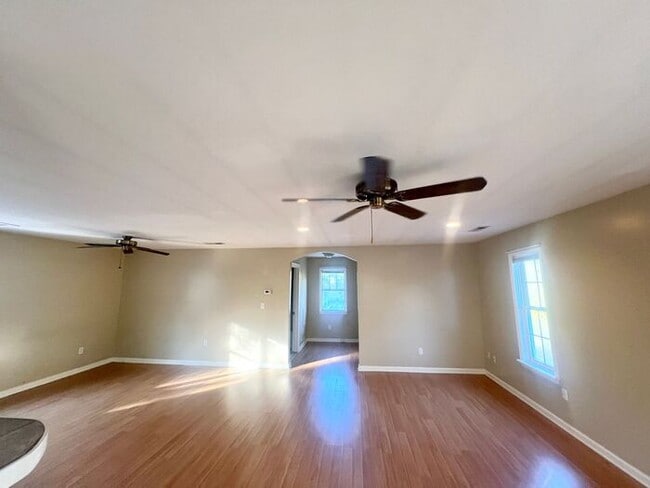Building Photo - Coming Soon! HWY 421 Studio  15 mintues out of Wilmington, peaceful country life