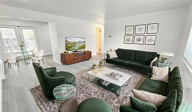 Image (18) - OAK NORTH APTS