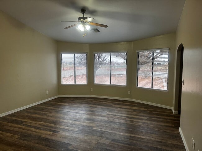 Building Photo - 3 Bedroom 2 Bath on 2 Acres in Poquito Valley