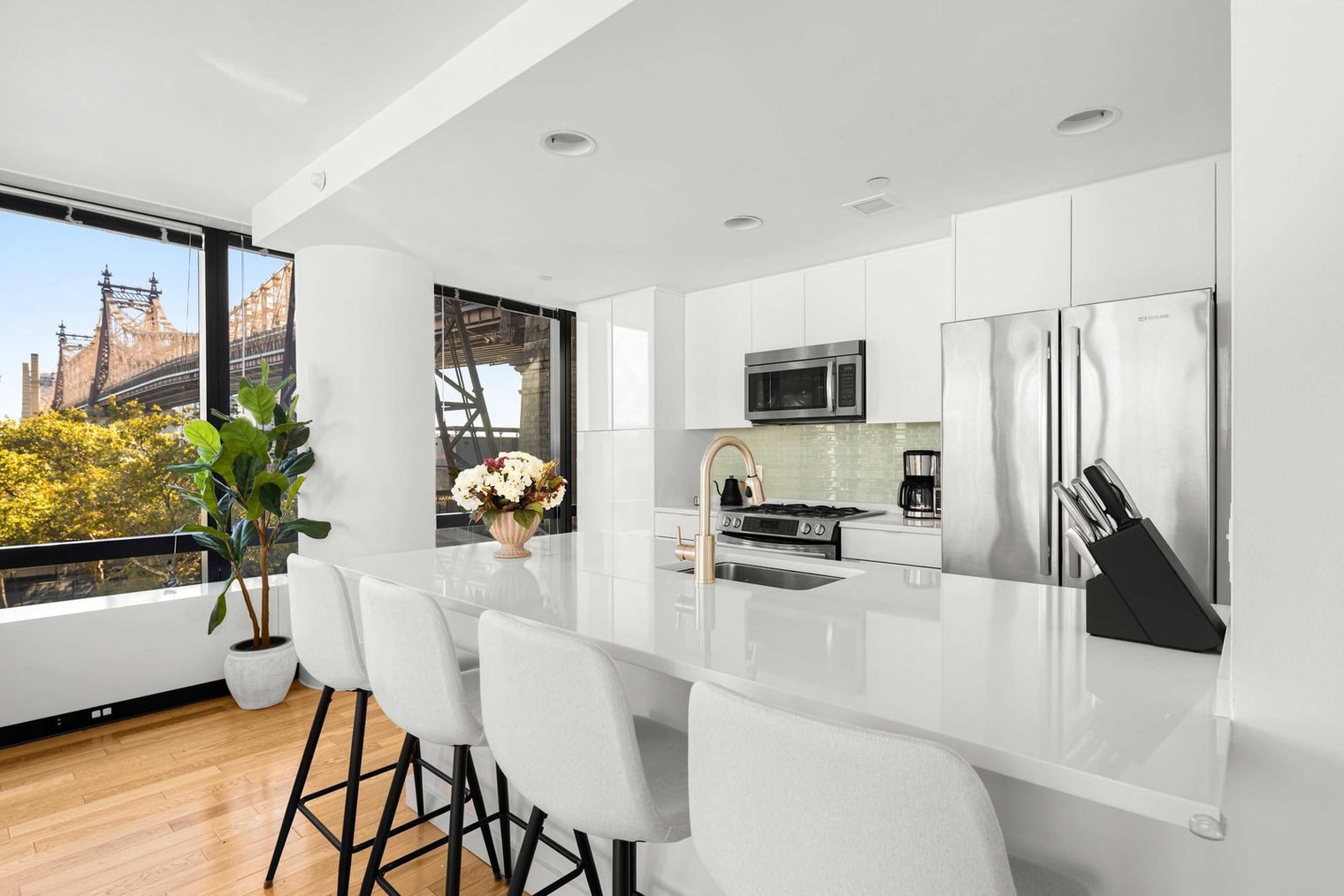 Building Photo - 1113 York Ave