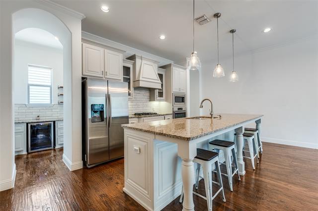 Building Photo - 3110 Pavonia Dr