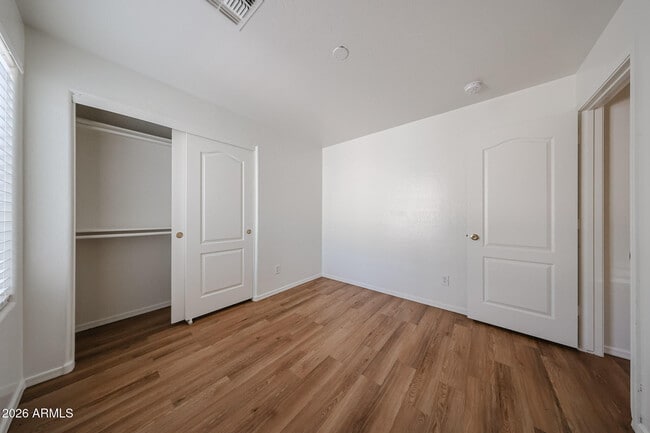 Building Photo - 25025 W Dove Mesa Dr