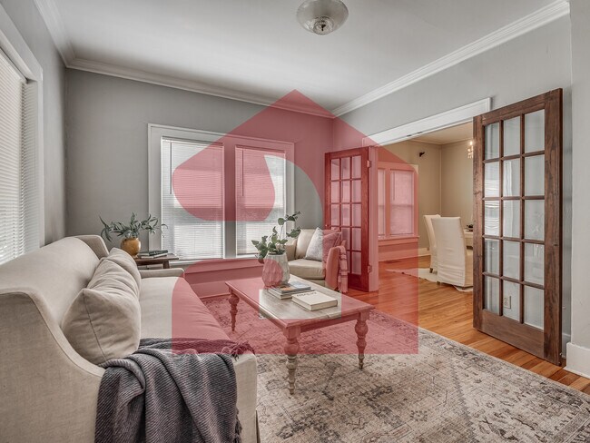 Building Photo - 1501 Gladstone Terrace