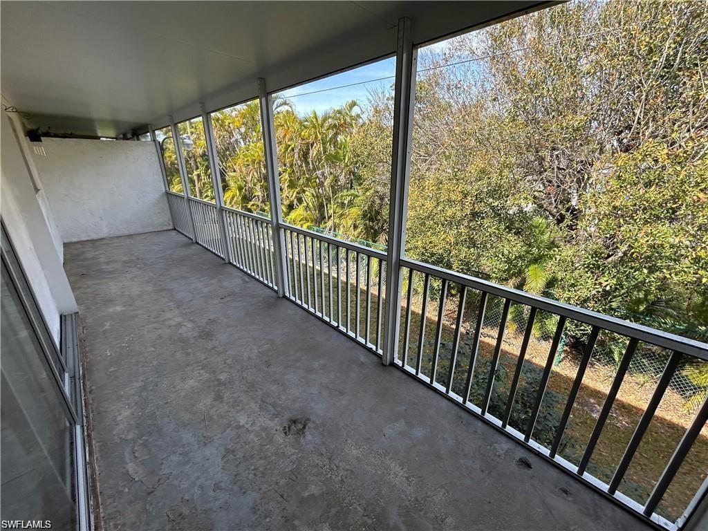 Building Photo - 2827 Jackson St