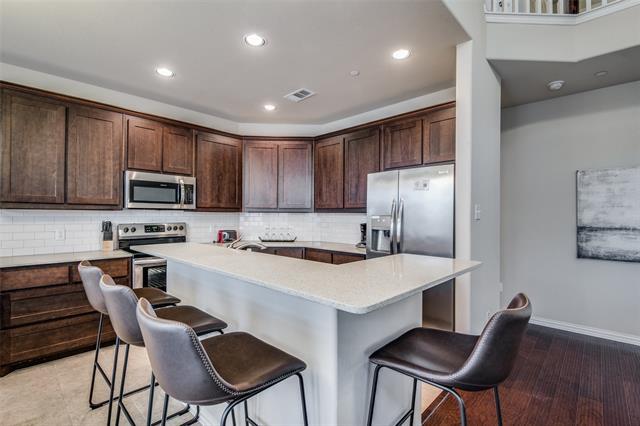 Building Photo - 4415 Samarth St