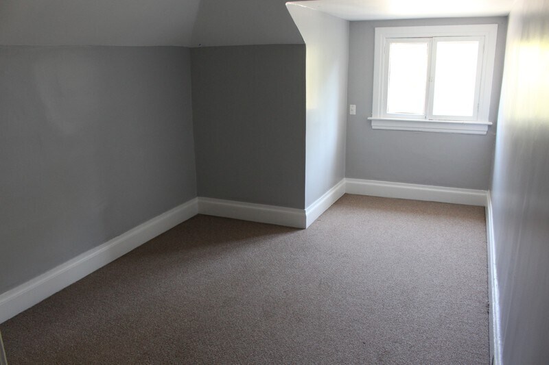 Building Photo - 932 S 900 E