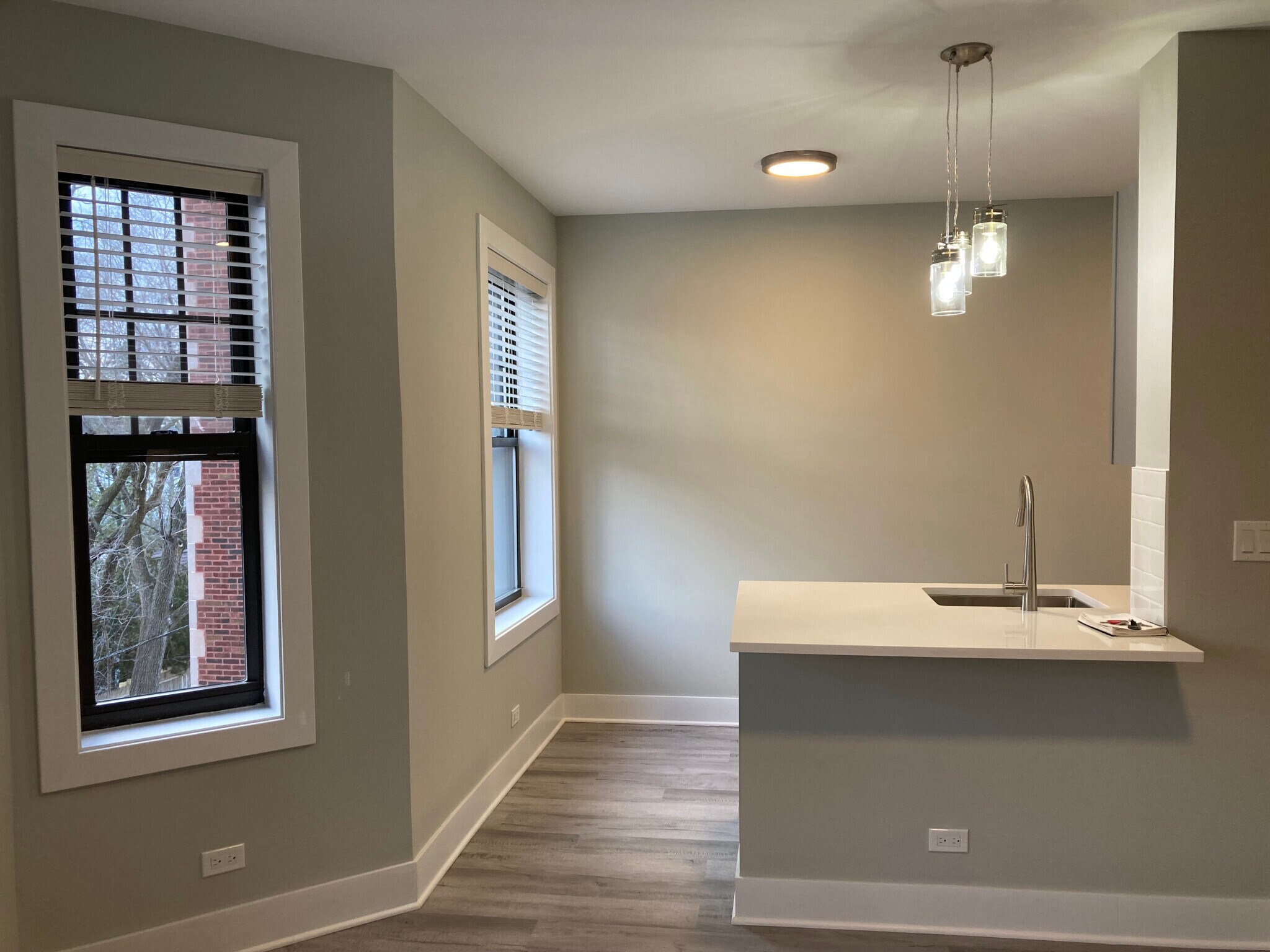 Building Photo - 369 Hazel Ave