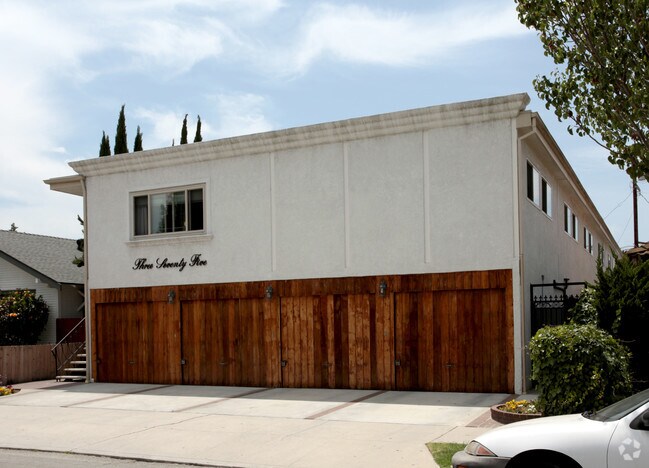 Primary Photo - 375 Gladys Ave