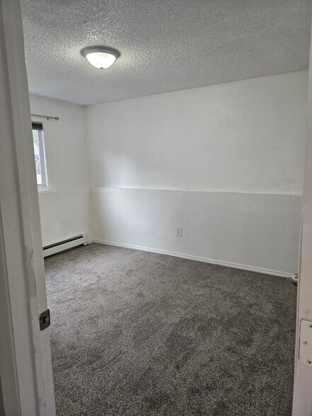 Building Photo - 158 Dean Pl