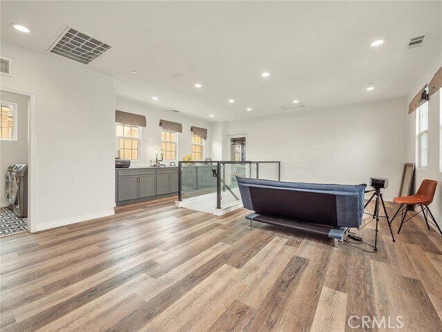 Building Photo - 12925 Waterlily Way