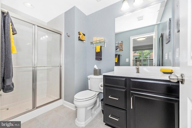 Building Photo - 521 Triggerfish Dr