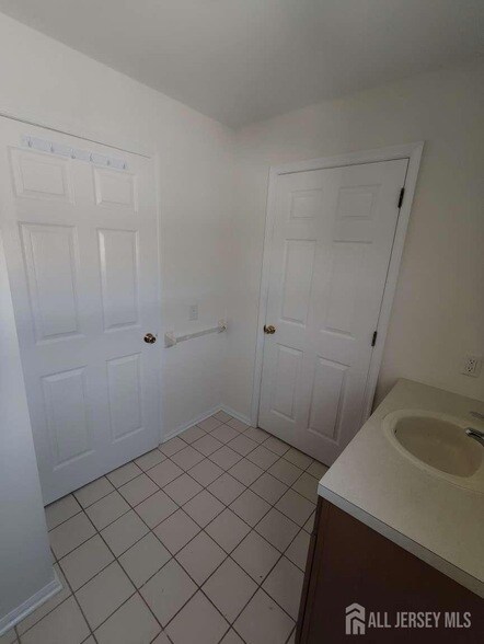 Building Photo - 468 Great Beds Ct