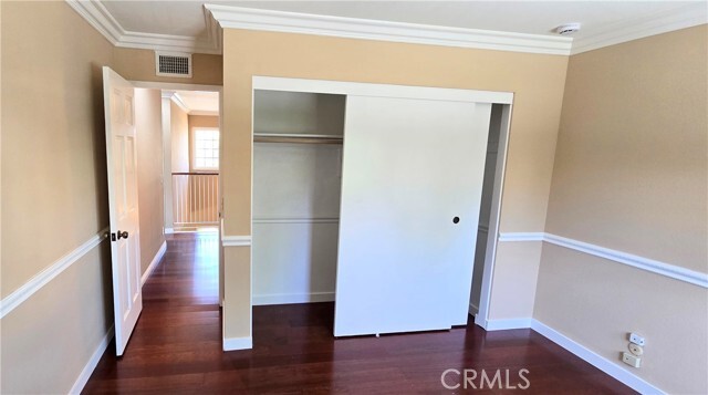 Building Photo - 1400 Post