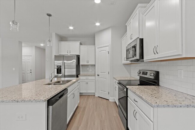 Building Photo - 1795 Stampede Cir