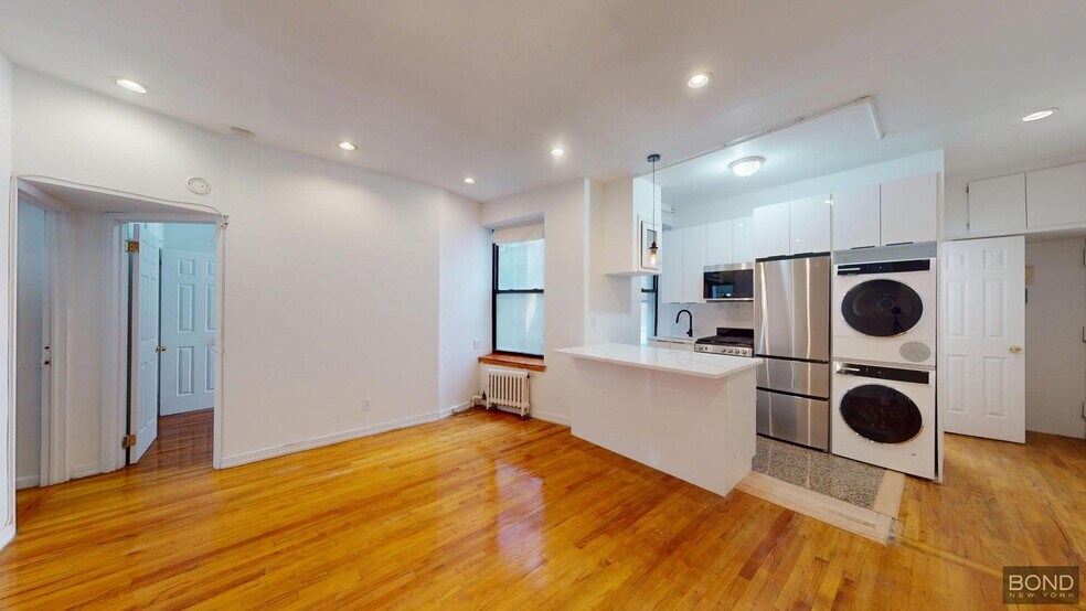 Primary Photo - 188 Second Avenue