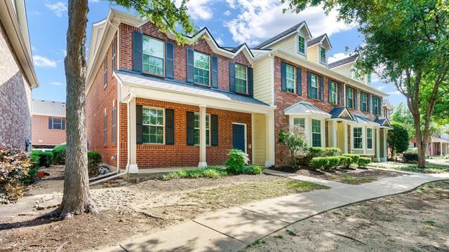 Building Photo - 3206 Bedford Rd