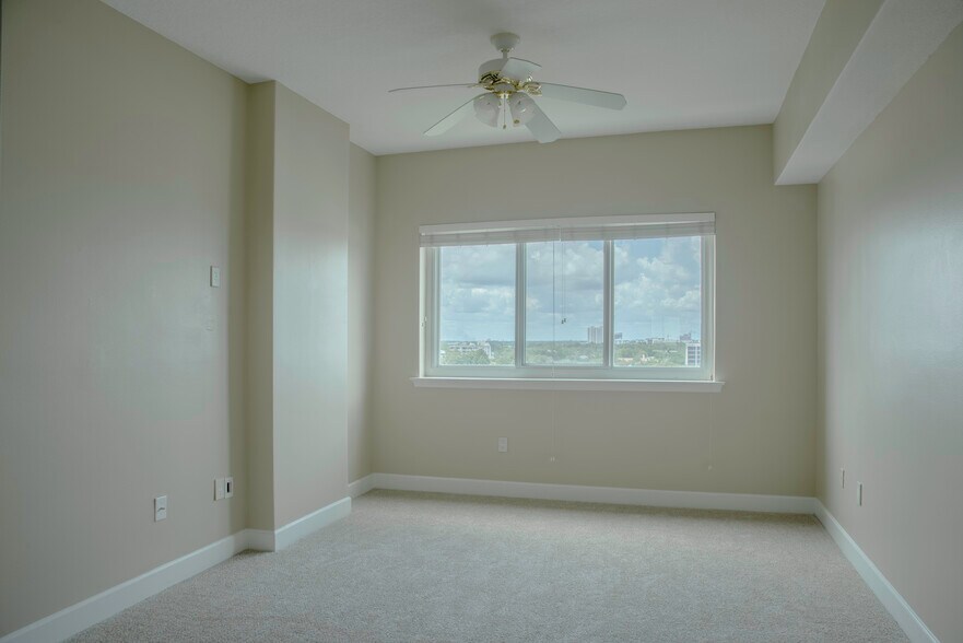 2nd bedroom - 100 S Eola Dr