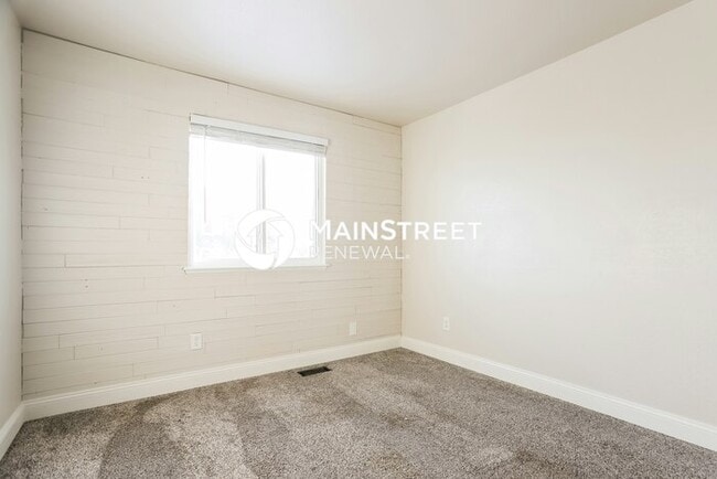 Building Photo - 3 Bedroom Pet-Friendly Home in BRIGHTON, CO with Main Street Renewal