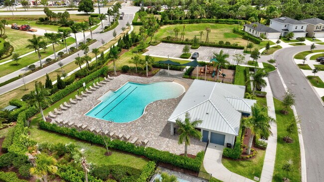 Building Photo - 10916 SW Robbia Way