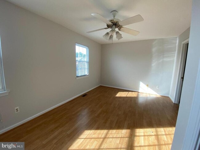 Building Photo - 4115 Weeping Willow Ct