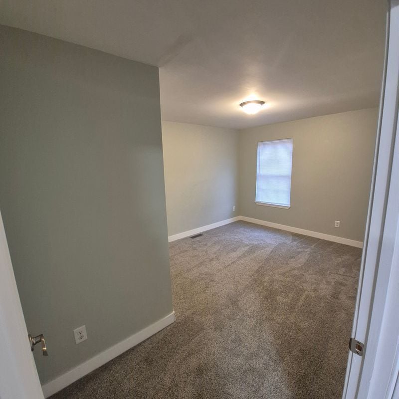 Building Photo - 25 Lyles Rd