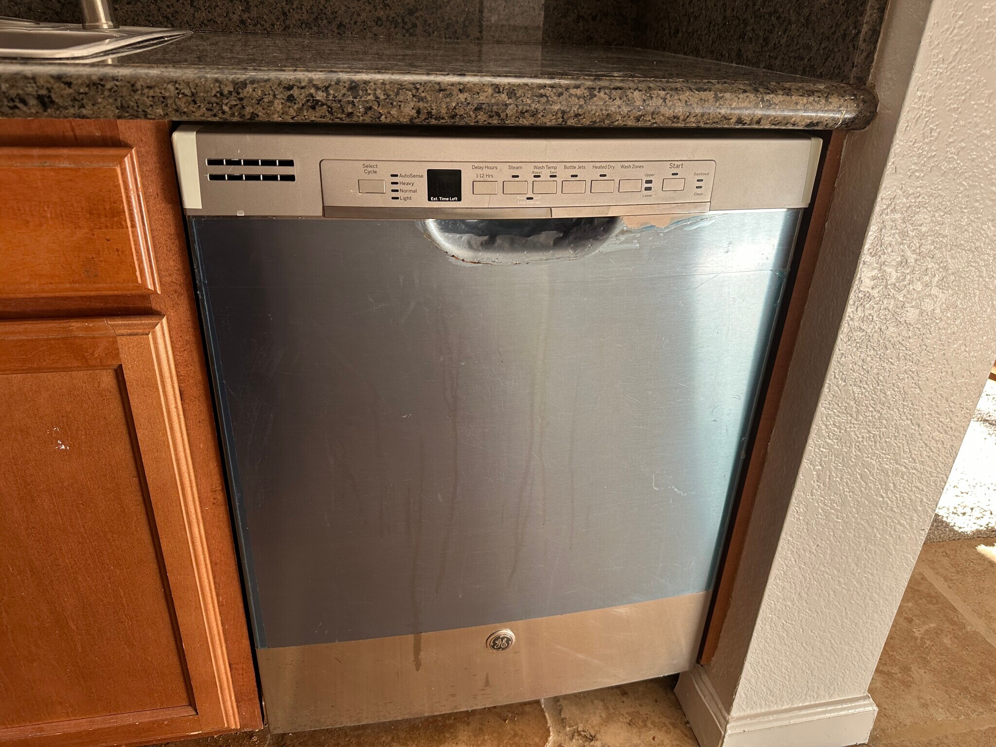 Dishwasher - 3695 Stevenson Blvd