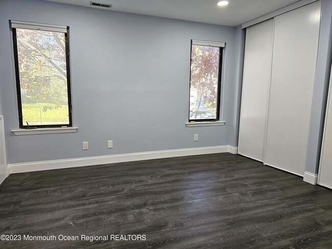 Building Photo - 2217A Durham Ct
