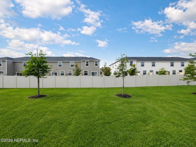 Building Photo - 9868 Fiddleback Ln
