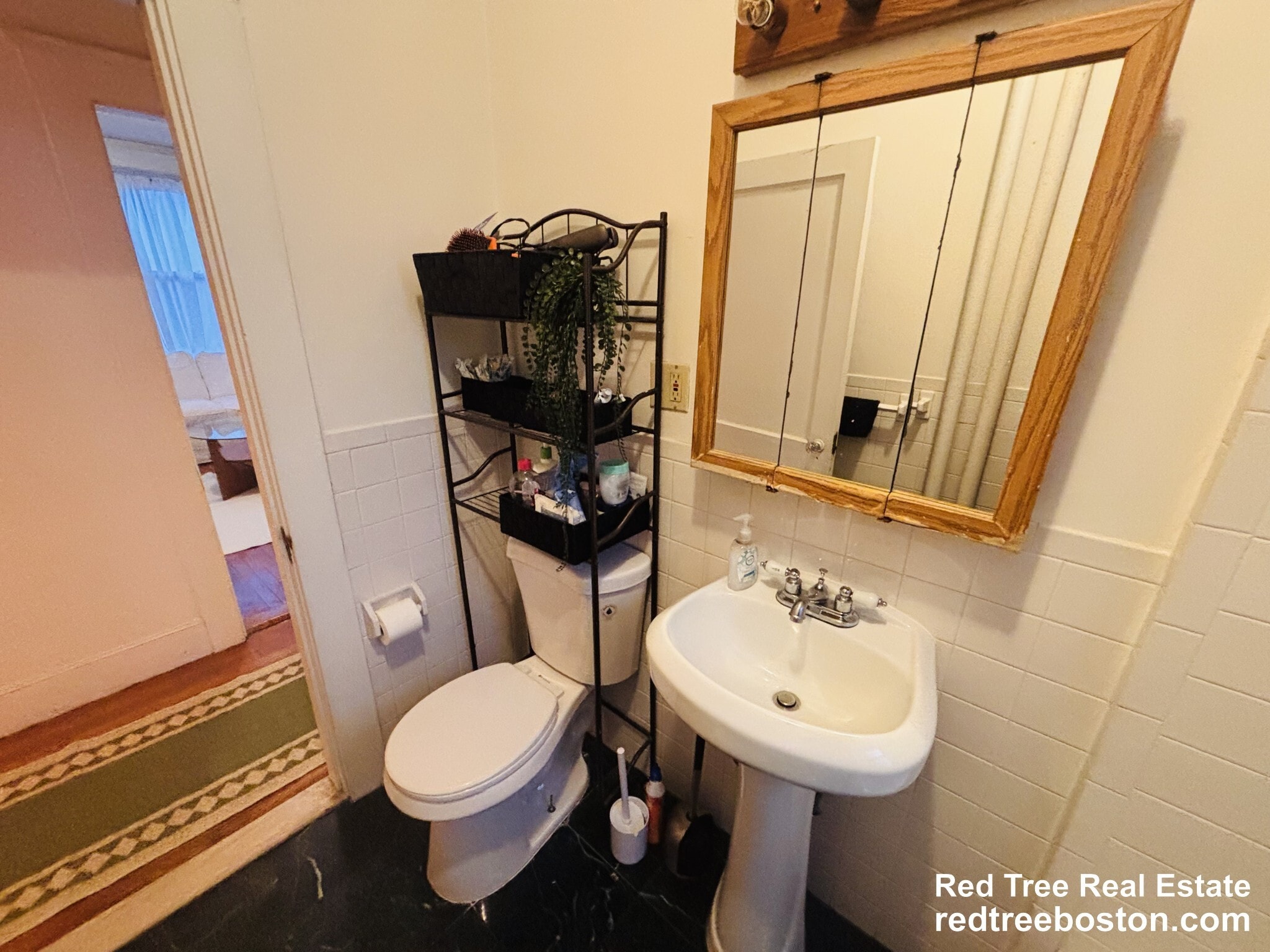 Building Photo - 15 Scottfield Rd