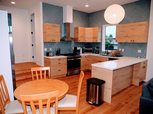 Dining Area & Kitchen - 1094 53rd St