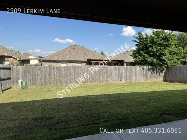 Building Photo - 2909 Lerkim Ln