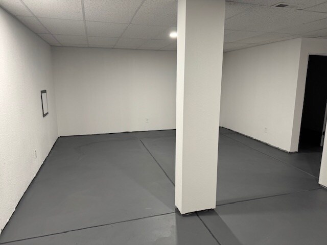 Building Photo - 4498 W 9th Ave