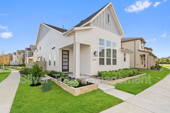 Primary Photo - 1001 14th St