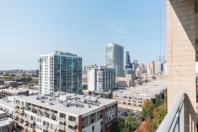 Building Photo - 1 bedroom in Chicago IL 60616