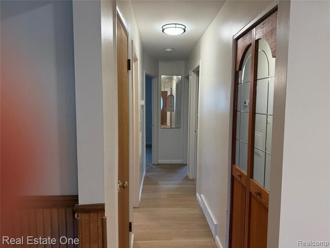 Building Photo - 5943 Whitefield St