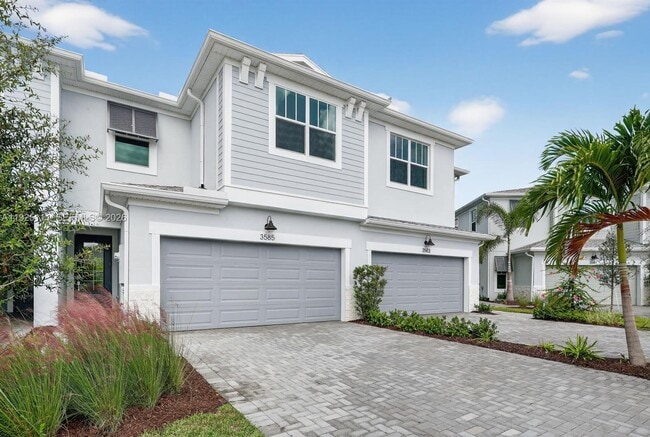 Building Photo - 3585 NW Solange Ct