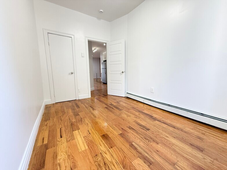Building Photo - 412 Thomas S Boyland St