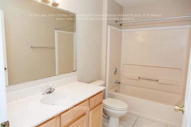 Building Photo - 11822 Colyar Ln