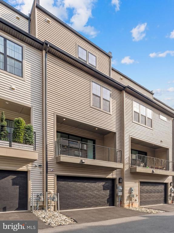 Building Photo - 43433 Wilcox Terrace