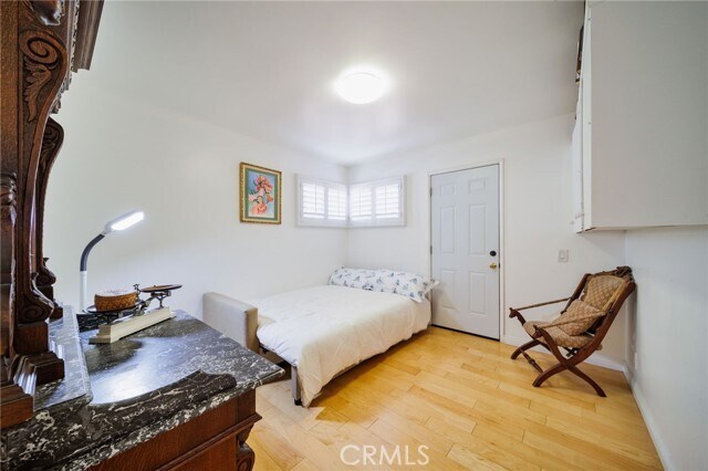 Building Photo - 52 Balboa Coves