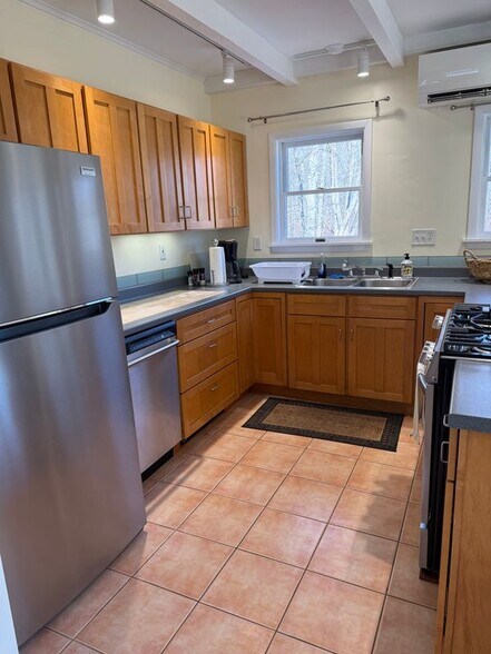 Building Photo - 2509 Skiparee Rd