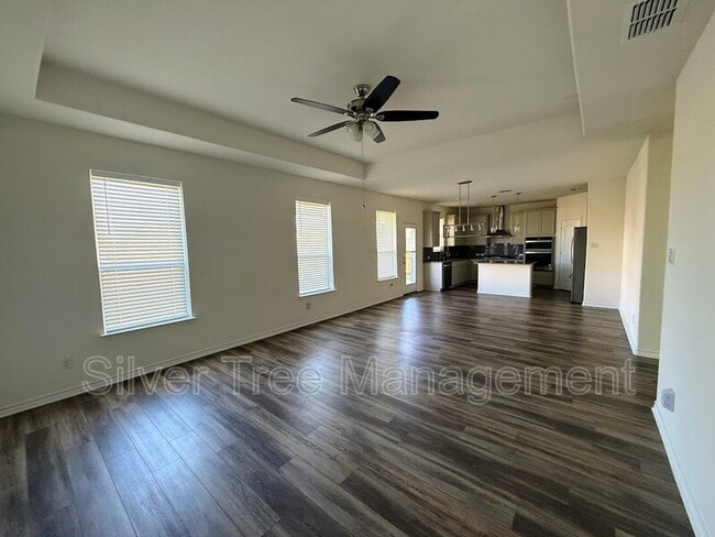 Building Photo - 117 Wild Onion Ln