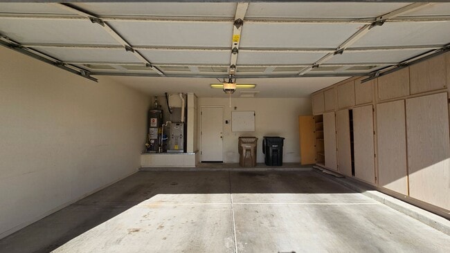 Building Photo - Move In Ready! 55+ Adult Community And SOLAR With Lots Of Amenities!