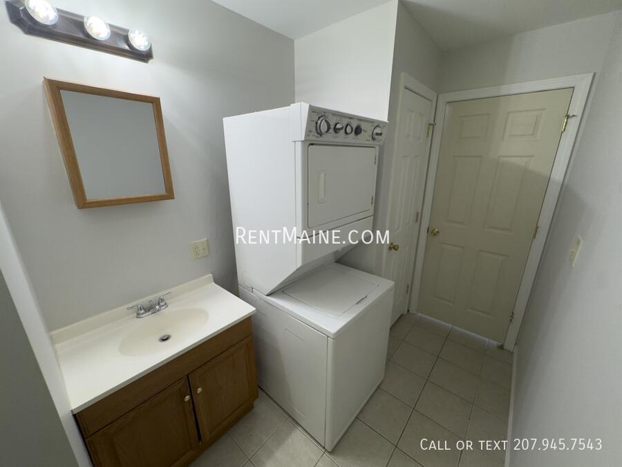 Building Photo - 1835 Hammond St