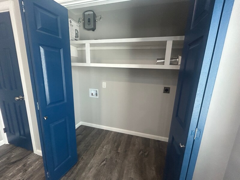 Building Photo - 8413 Jaime Cavazos St