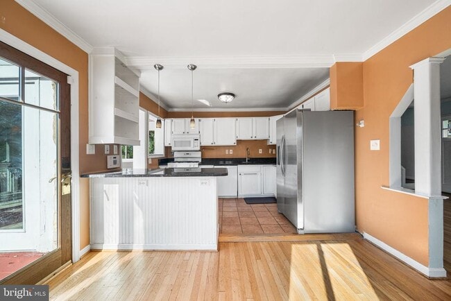 Building Photo - 3924 Taney Ave