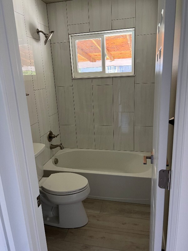 Building Photo - 2525 14th Ave Ct