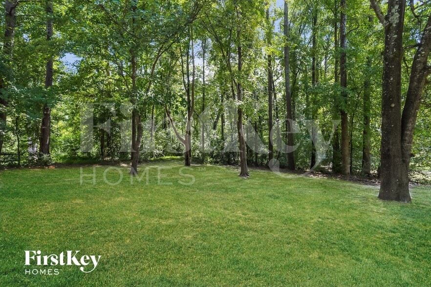 Building Photo - 7344 Berkshire Downs Dr