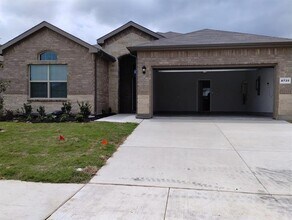 Building Photo - 8725 Willowsun Wy
